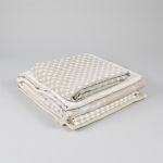 1172 1205 LINEN CLOTHS